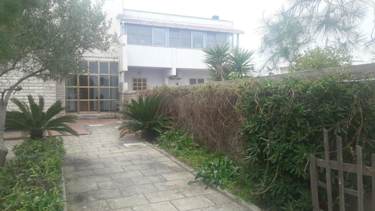Pietra Di Mare Bed & Breakfast Bari Luaran gambar